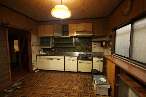 白河市のリフォーム実例、和を愛する家～数奇屋風～施工前キッチン
