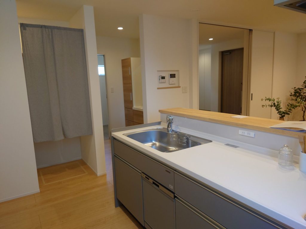 貝山新築分譲住宅-キッチン1