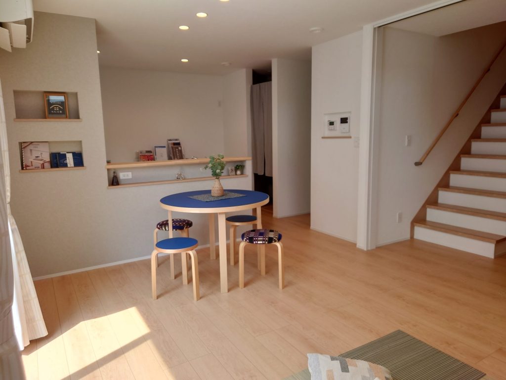 貝山新築分譲住宅-リビング2