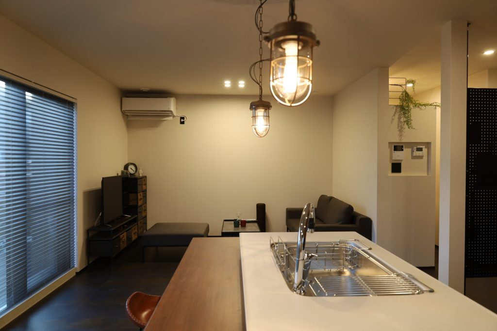 安積町分譲住宅-リビング2