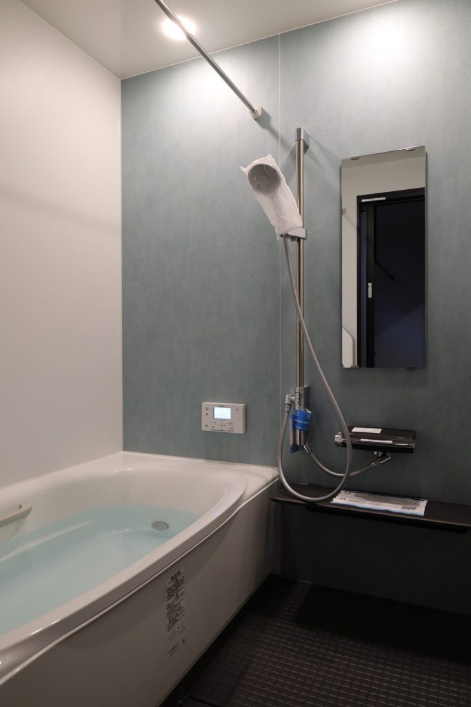 安積町分譲住宅-バスルーム