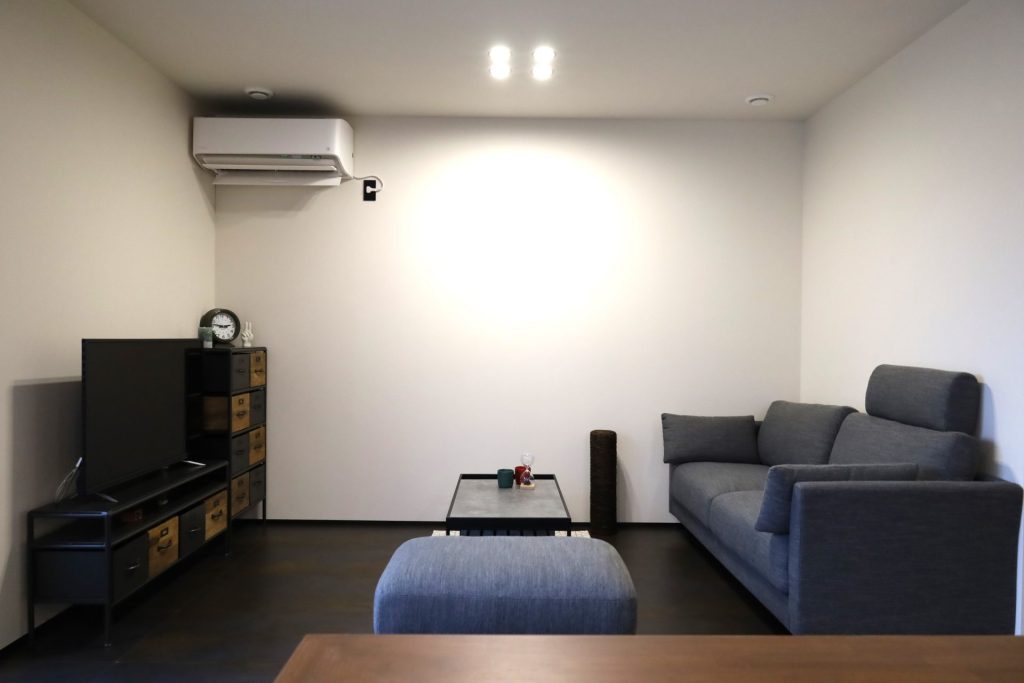 安積町分譲住宅-リビング1